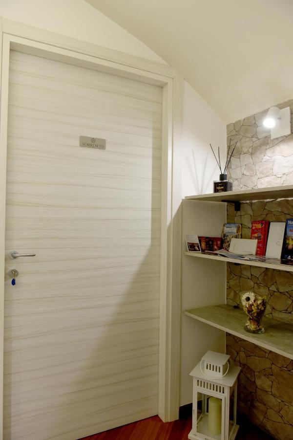 Montesantogroup Sorrento Room Neapel Exterior foto